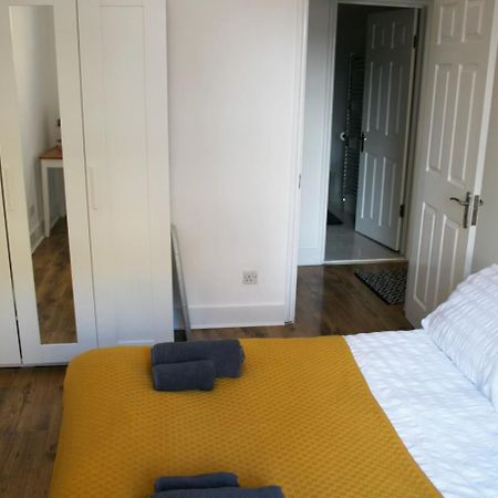 Stylish Cosy 1 Bedroom Flat London Exterior foto