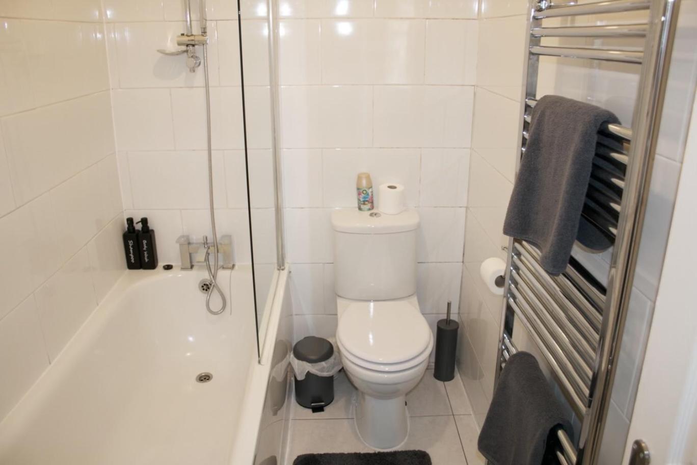 Stylish Cosy 1 Bedroom Flat London Exterior foto